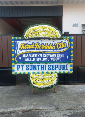 Papan Bunga Duka di Padasari