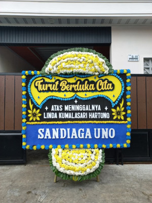 Papan Bunga Duka di Padasari